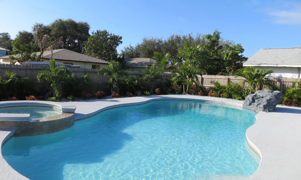 Port Canaveral House | 3 Bed 2 Bath House - Blocks to the Beach - 40 Foot Pool!