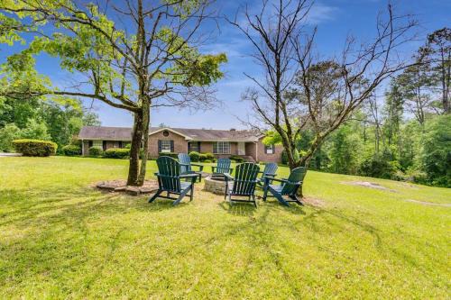 Conyers House | 7 Acres Secluded Private Estate Sleeps 16