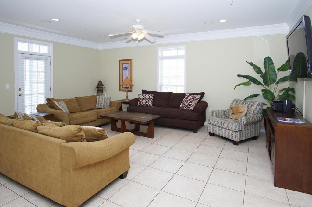 North Myrtle Beach House | Admirals Quarters B
