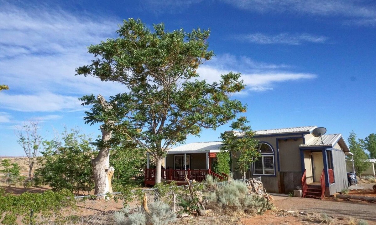 Ticaboo House | Air Conditioning - Close to Lake Powell & Bullfrog Marina + OHV Trails near home