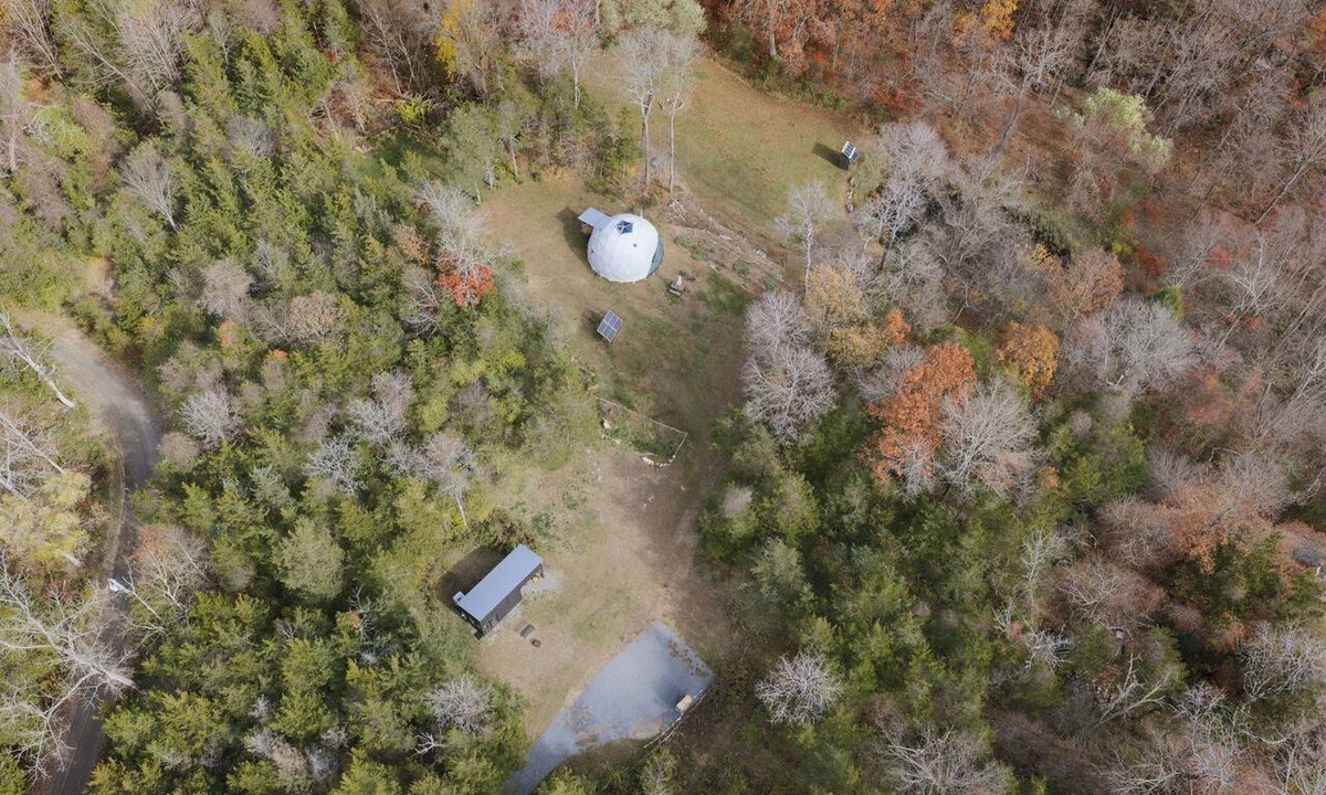 Dover Plains Ski Chalet | Architect-Designed Dome on Private 7-Acre Retreat