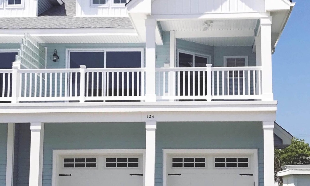 Wildwood Crest House | Beautiful And 7 YEAR NEW! ~ 4+Bdrm In Wildwood Crest ~ Near Beach And Boardwalk