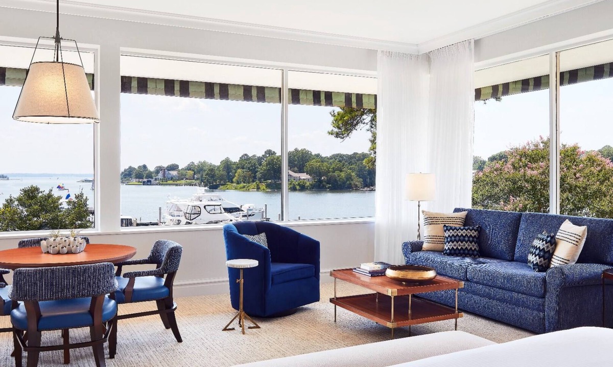 Irvington Hotel | Bright, Airy Suite–Perfect for Calm &Scenic Escapes | Marina & Seasonal Pool