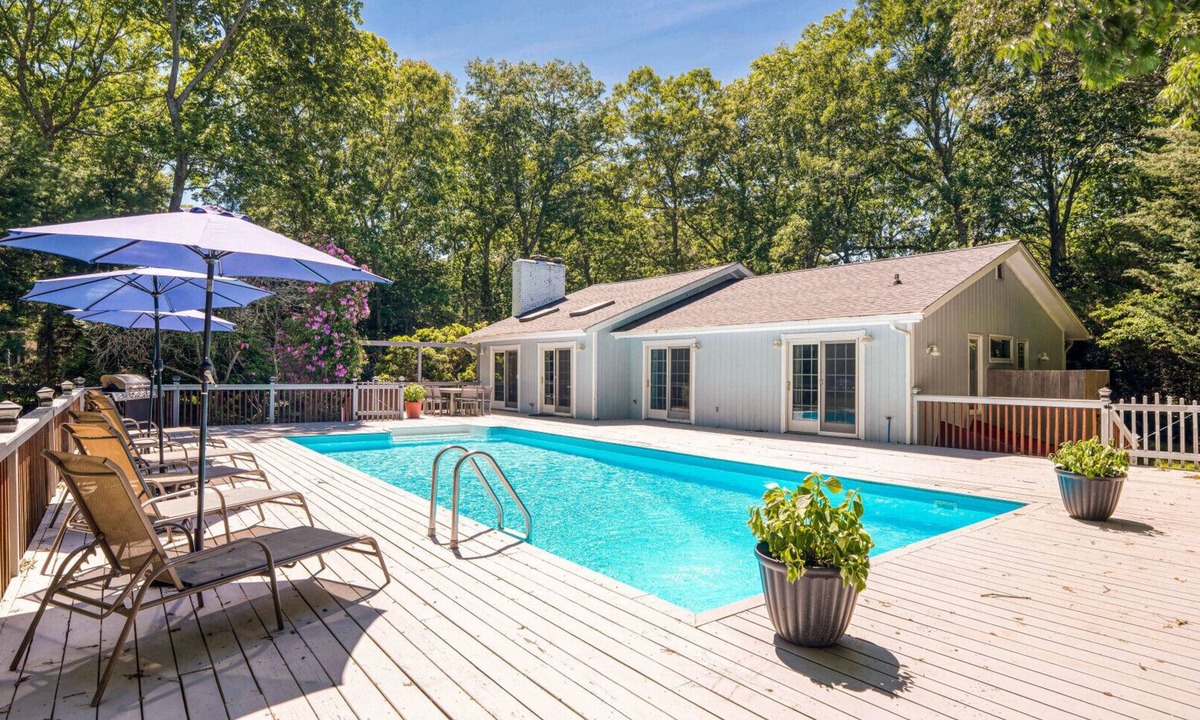 Northwest Harbor House | Charming East Hampton Home, Private Heated Pool, Perfect for Families