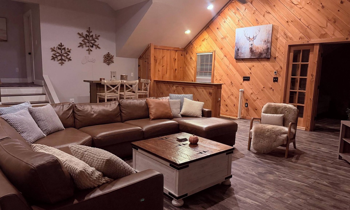 Birch Hill House | Conway Cozy Getaway Home
