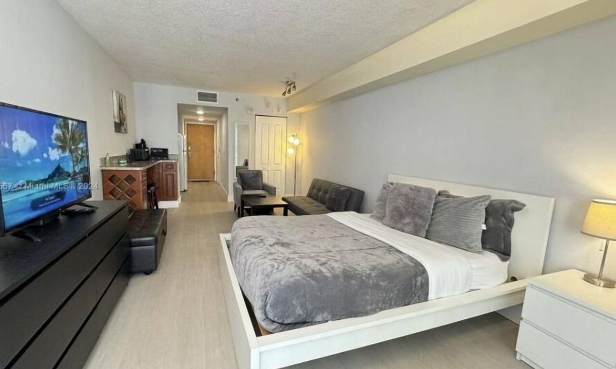 Brickell Apartment | Cozy Brickell Studio