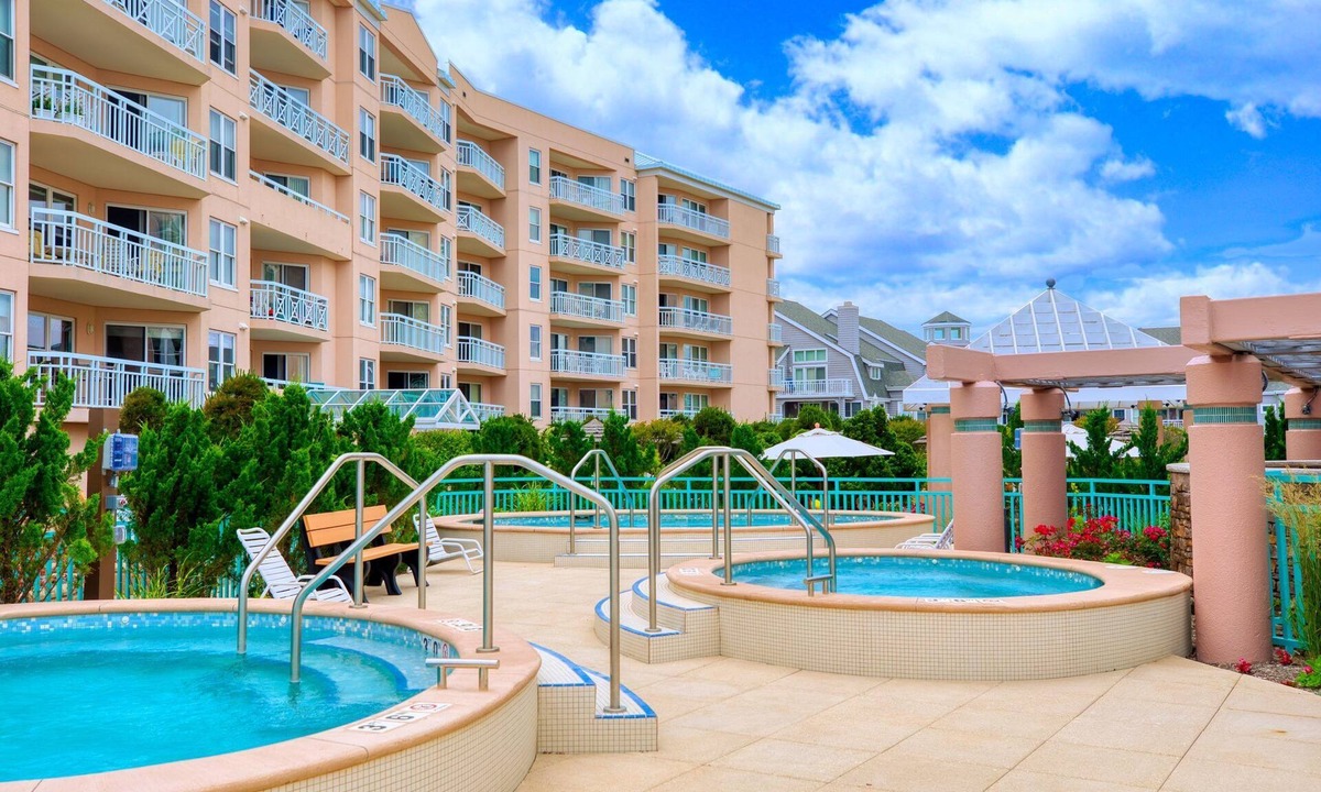 Diamond Beach Condo | DIAMOND BEACH-ISLAND RESORT ATMOSPHERE-WILDWOOD CREST/CAPE MAY AREA.
