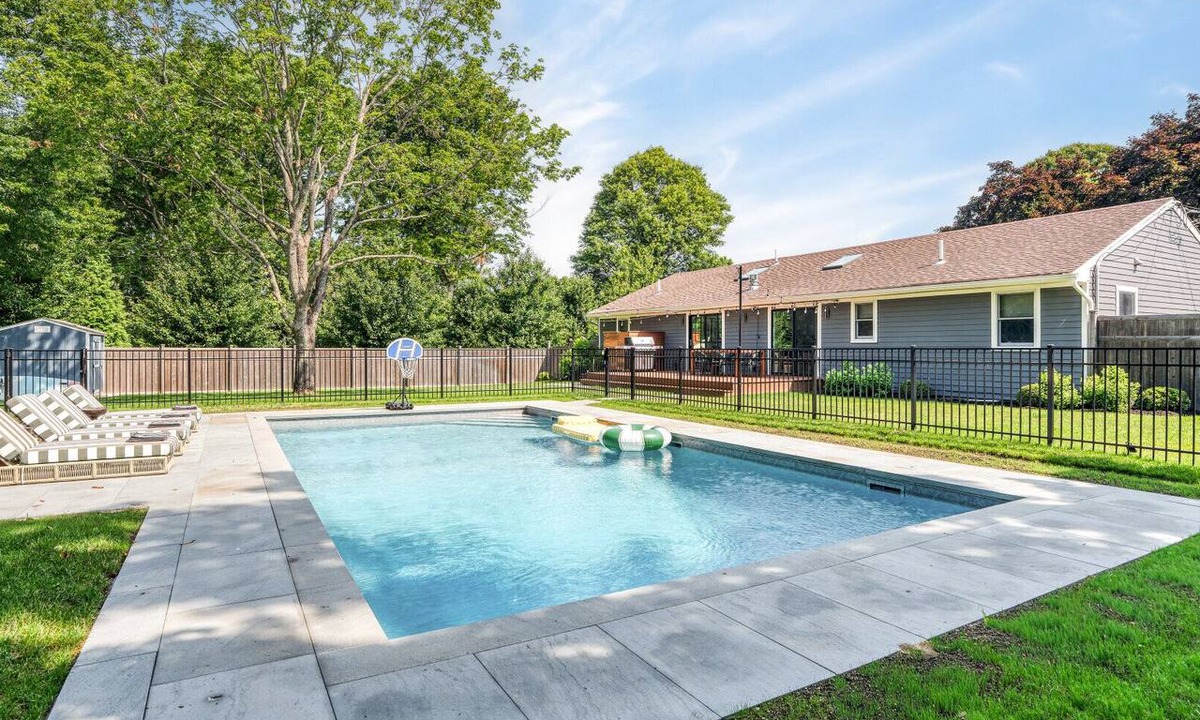 Cutchogue House | Elevated North Fork Escape with Chic Interiors and Private Poolside Oasis -.