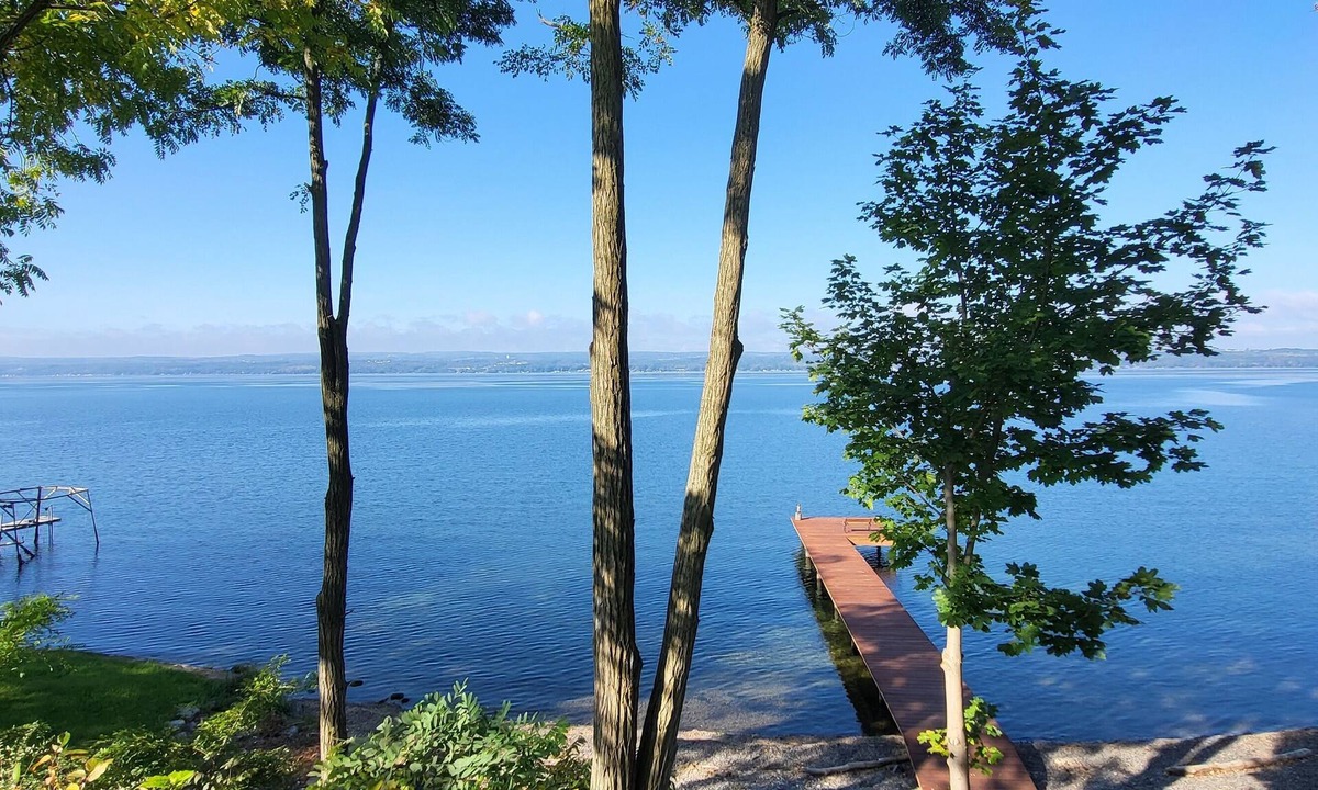 Lodi House | Finger Lakes Water Front Retreat Wine Country Private Dock, Kayaks and Rowboat