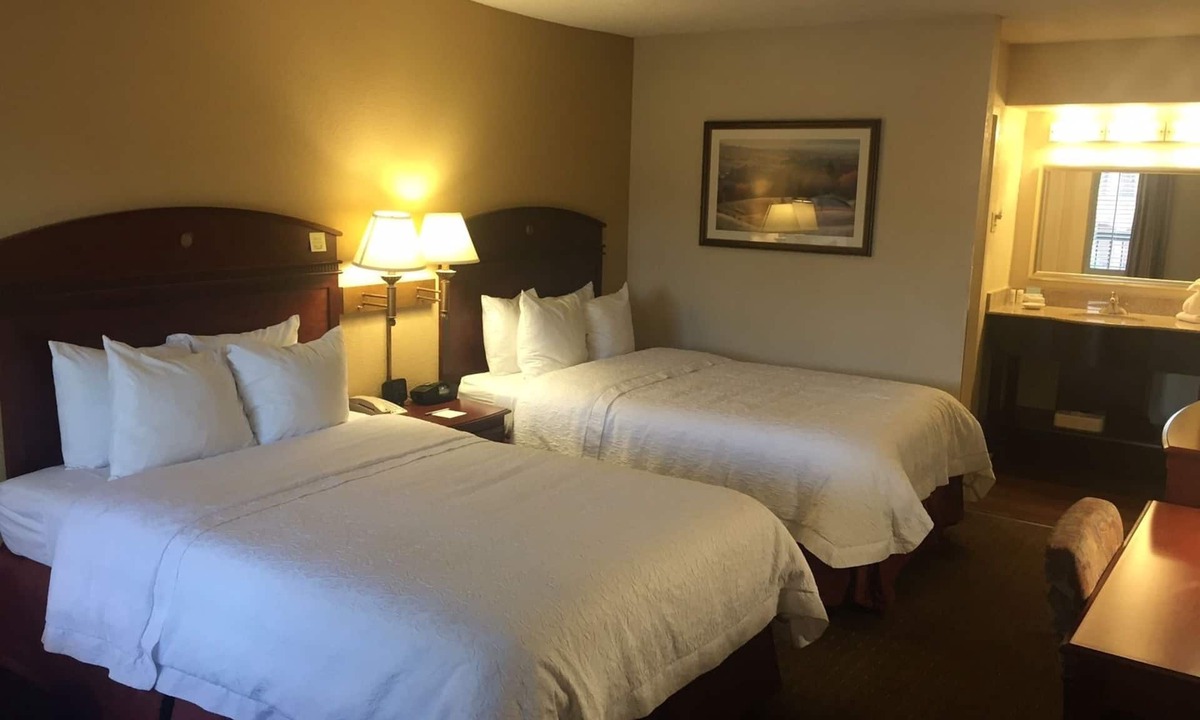 Dalton Hotel | Hampton Inn Dalton