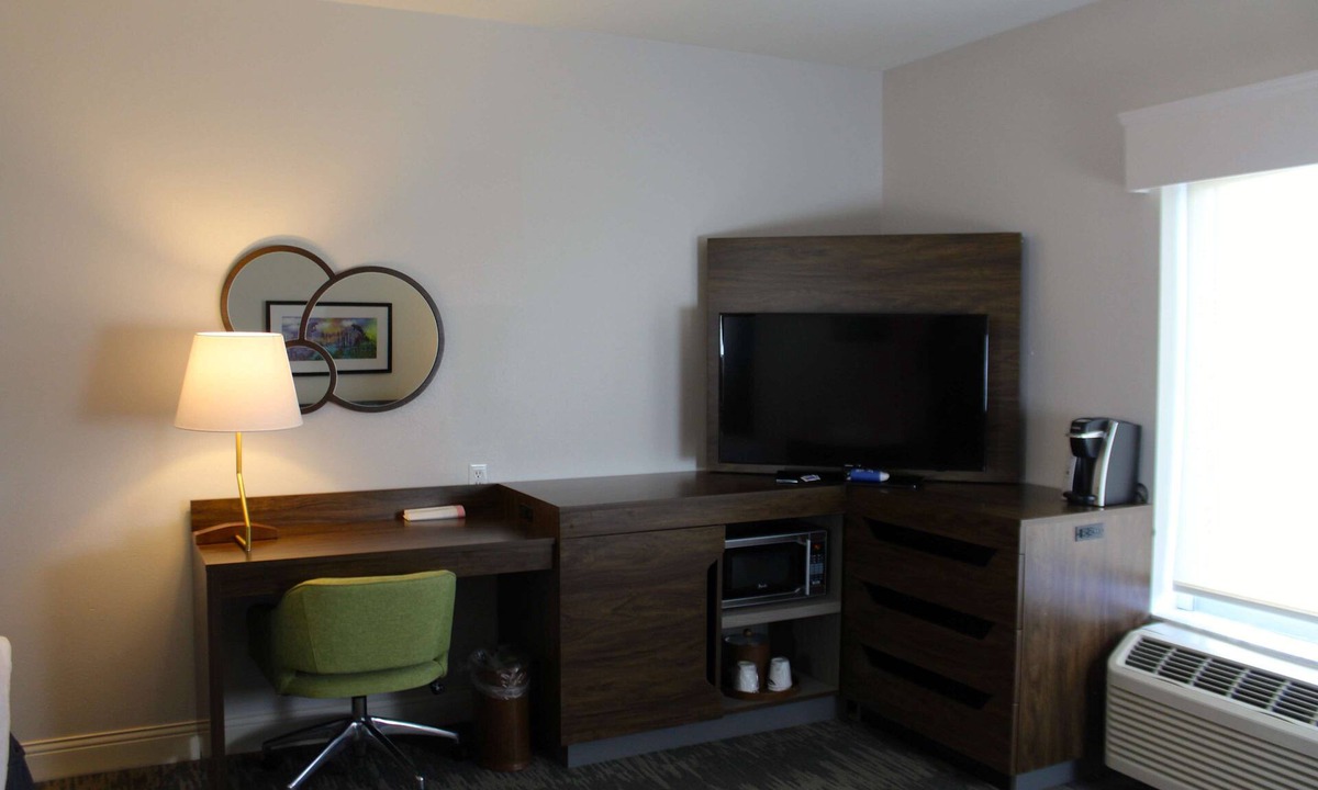 Sarasota Hotel | Hampton Inn & Suites Sarasota/Bradenton-Airport, FL