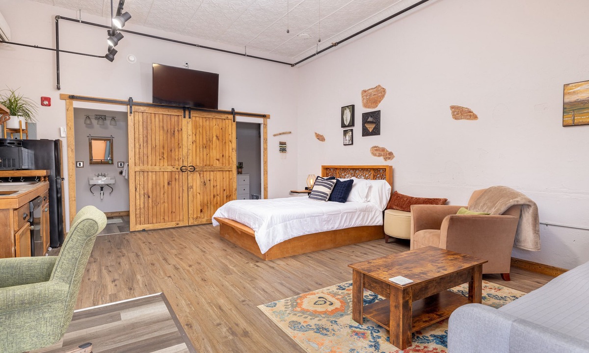 Hartwell Hotel | Hartwell Suites