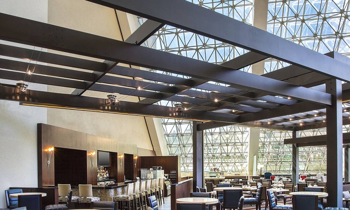 West Bellevue Hotel | Hilton Bellevue