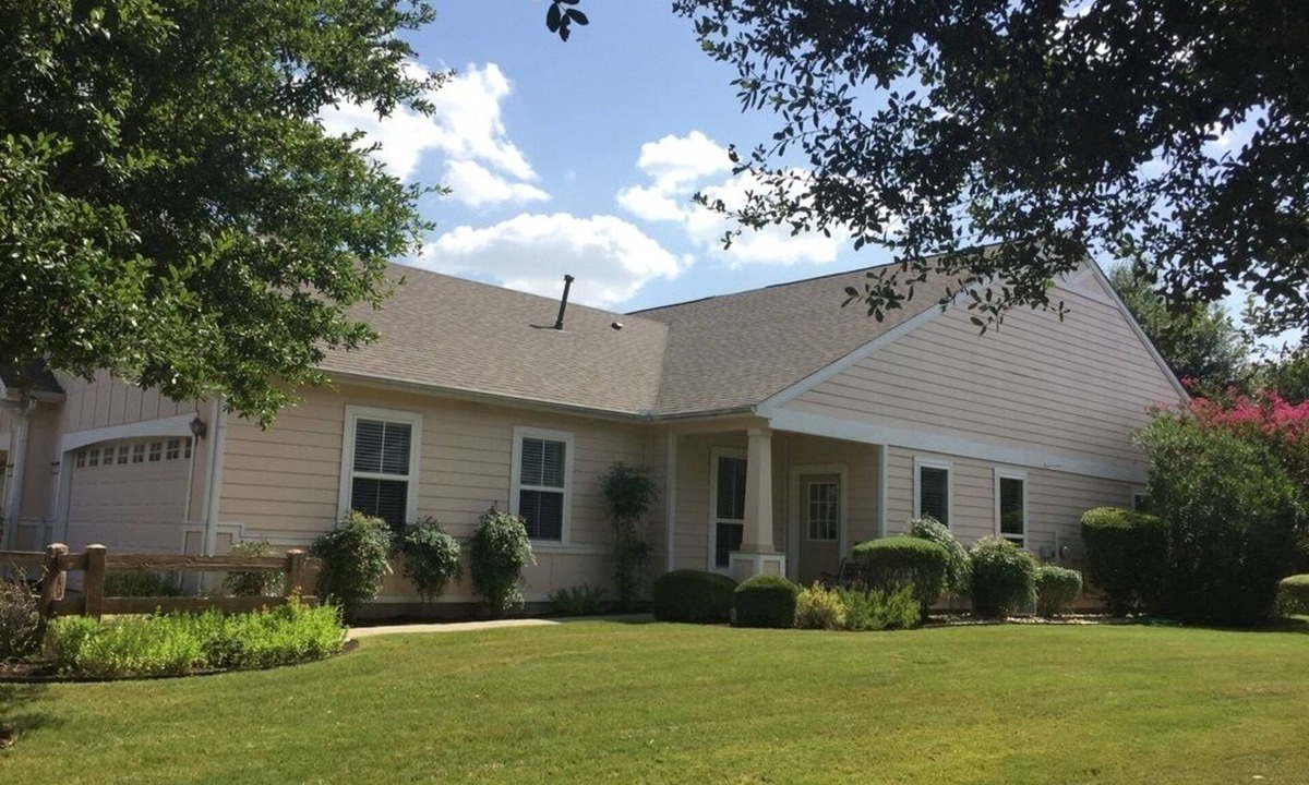 Sun City House | HOME RENTALS IN SUN CITY GEORGETOWN, TX, near Austin 105 Providence St