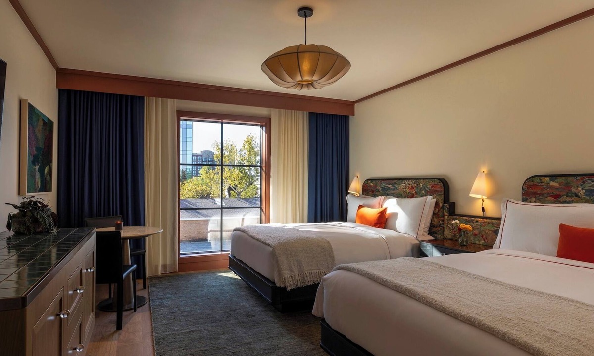 Greater Heights Hotel | Hotel Daphne