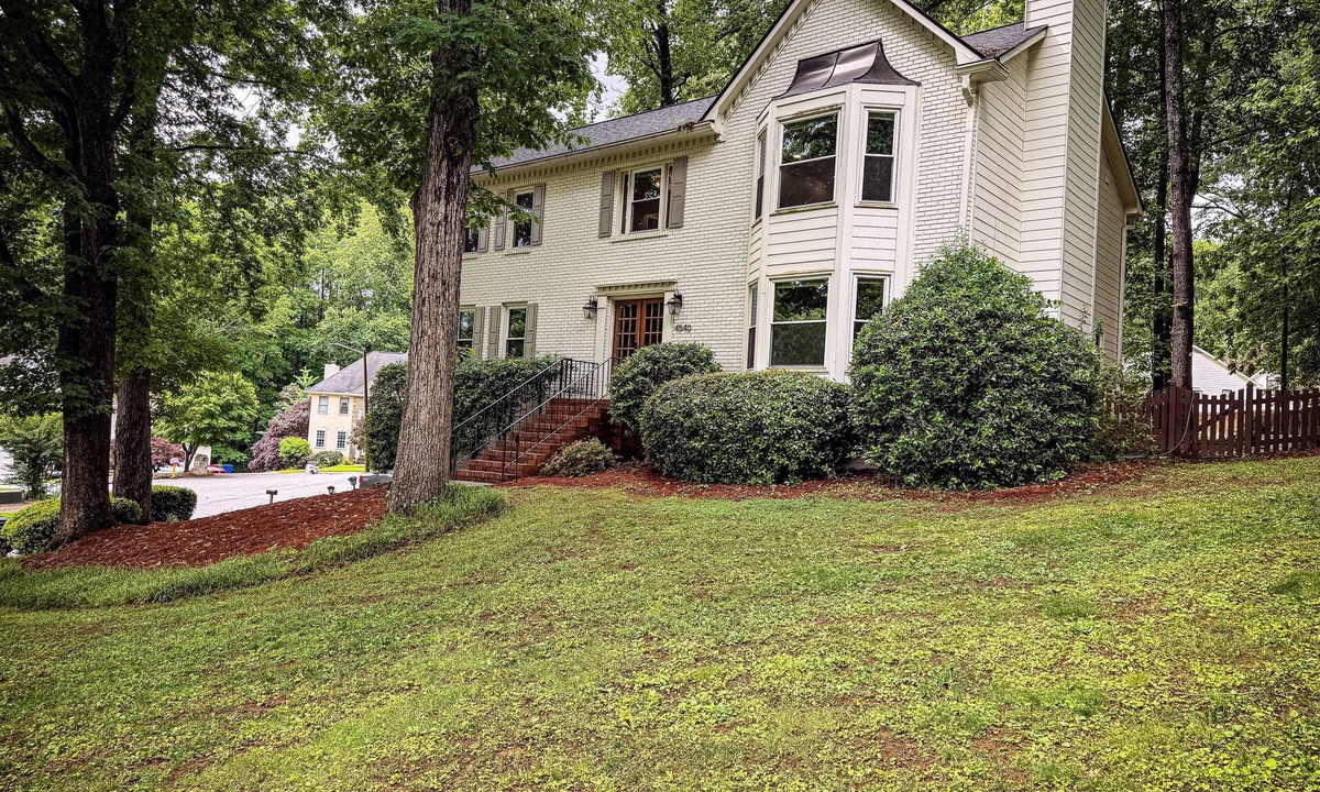 Smyrna House | NEW Listing- large home w/hot tub & NO pet fees!