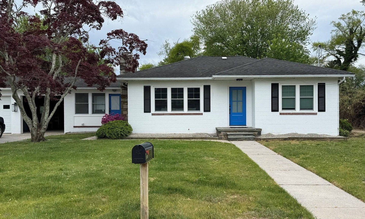 Cape May Court House House | Newly Renovated Coastal House, easy 10 minute drive to Stone Harbor & Cape May