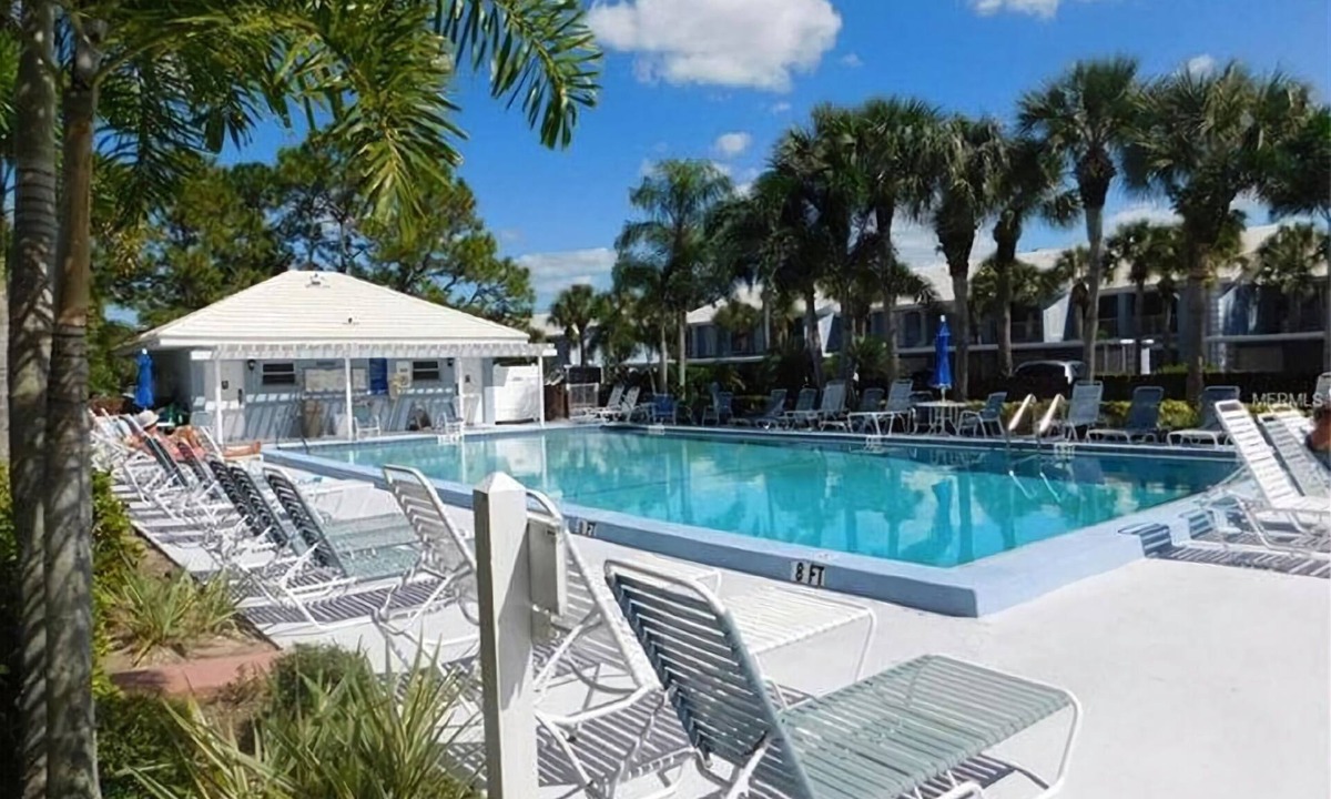Plantation Condo | October, November December 2026 Beautiful Venice Condo