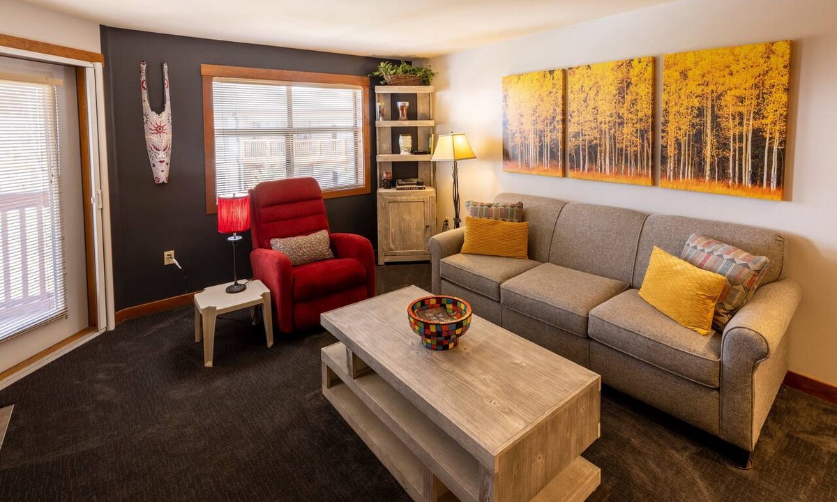 Snowbird Condo | One Bedroom Condos at Powderhorn Lodge - Solitude UT