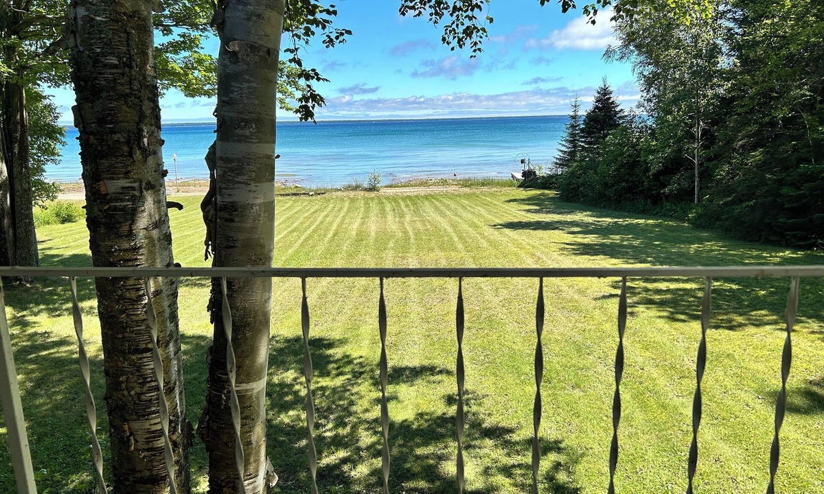 Cheboygan House | Peaceful 3BR paradise on Lake Huron, 100ft shoreline, ideal for a retreat!