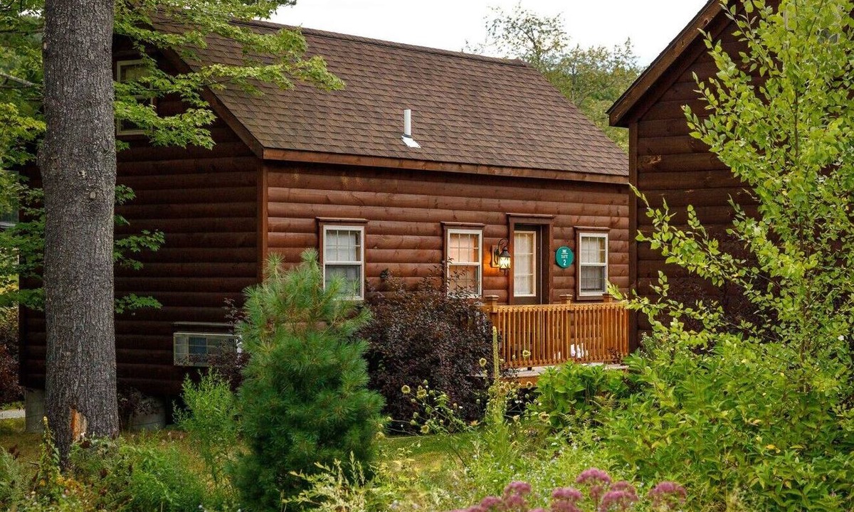 Bethlehem Cabin | Pet Friendly White Mountains Cabin with Lake