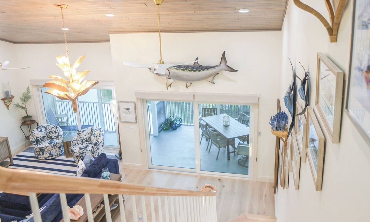 Boca Grande Condo | Rare BOCA GRANDE 3BR/3BA WATERFRONT - Gulf Sunsets & Harbor Sunrises - Boat Slip