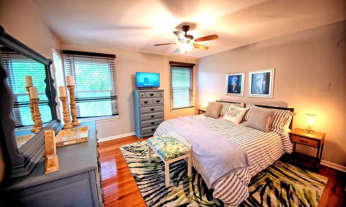 Stevensville House | Relax on Kent Island in a 4 Bedroom Home w/Waterview!