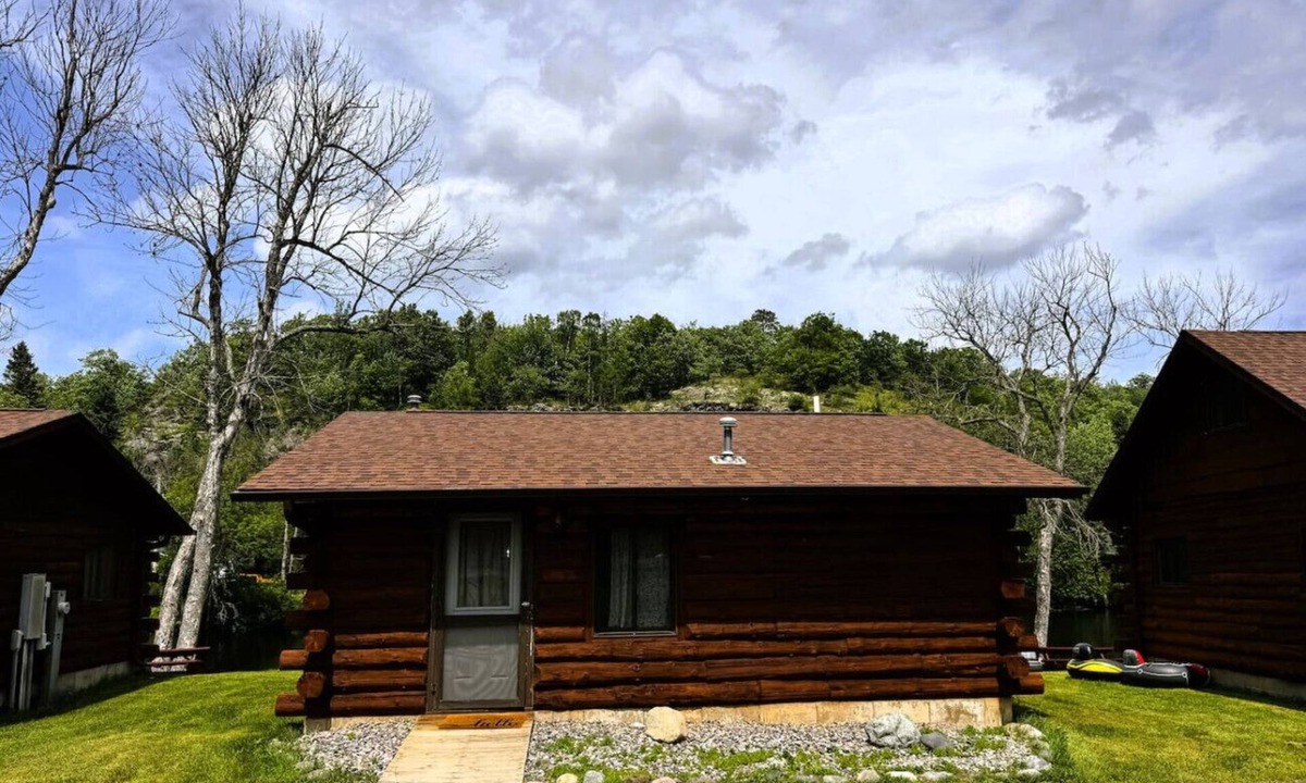 Crystal Falls Cabin | Riverfront Cabin #4.