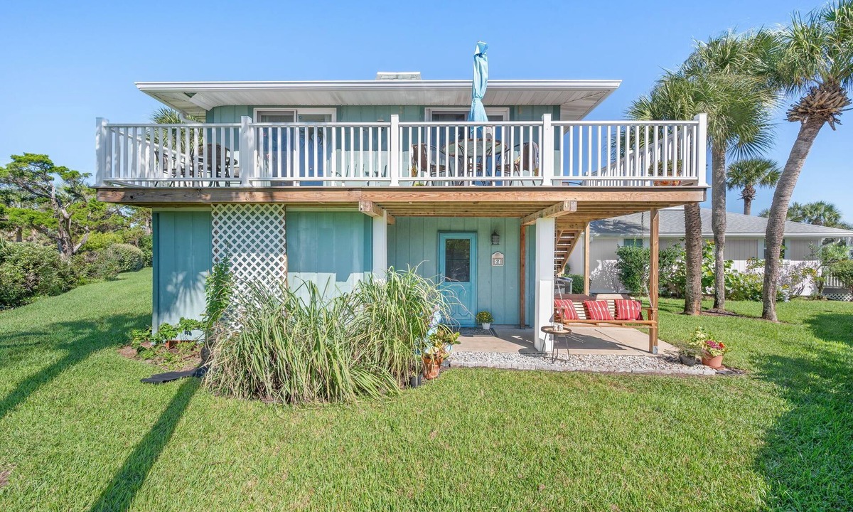 Surfcrest Village House | Seashell 4BR Escape | Walk to Beach & Pool!