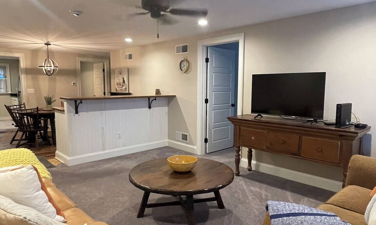 Cardiff Apartment | Southern End Junction II - A family focused, comfortable, and affordable stay.