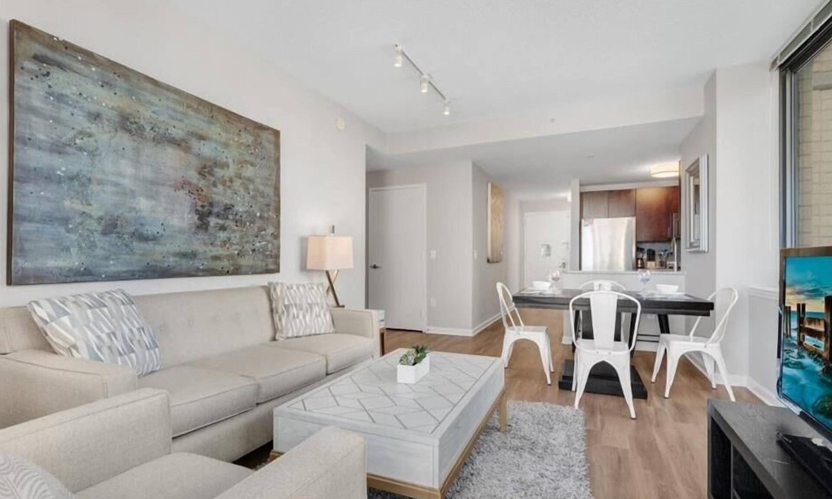 Hudson Exchange Apartment | Spacious & Clean 1BR | Full Kitchen | Washer/Dryer | by GLS