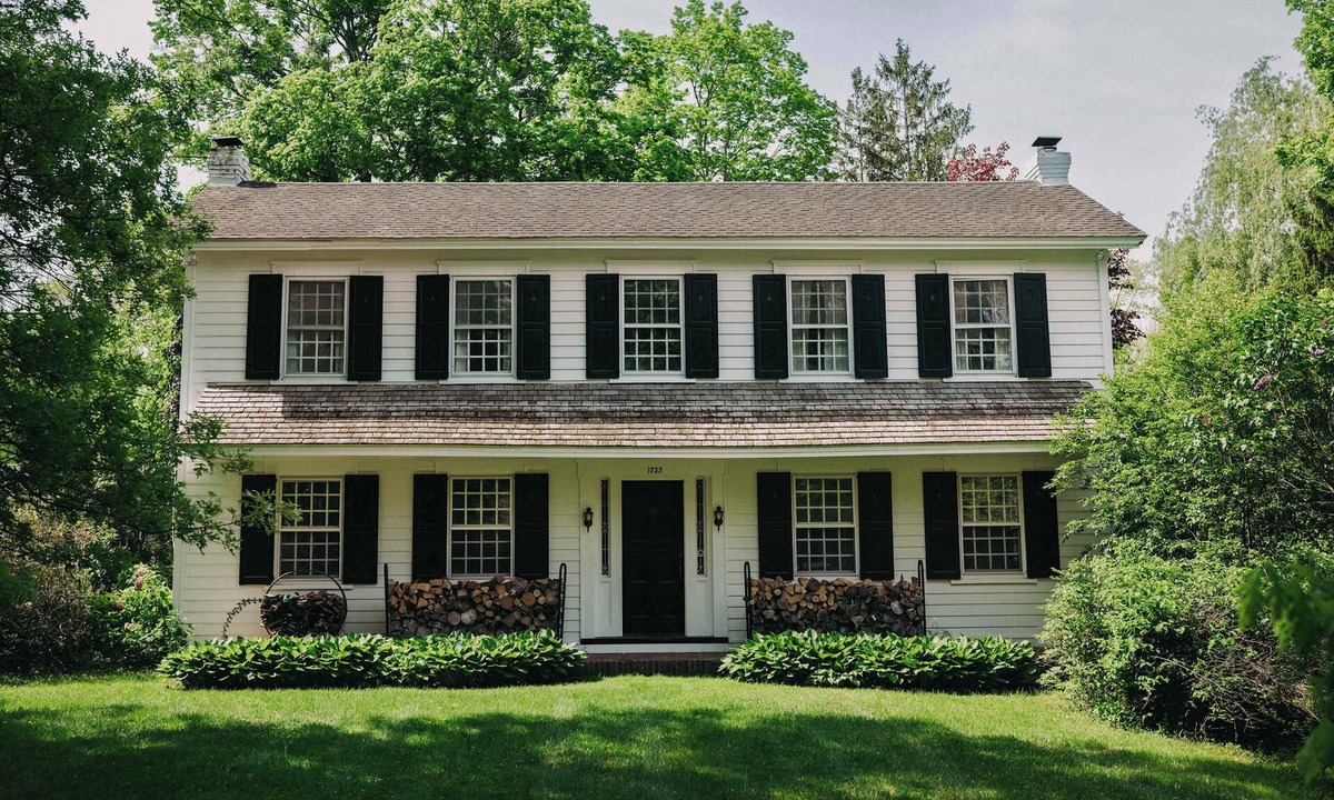 Rhinebeck House | The Patten Estate: Rhinebeck Estate w/Pool + Pond