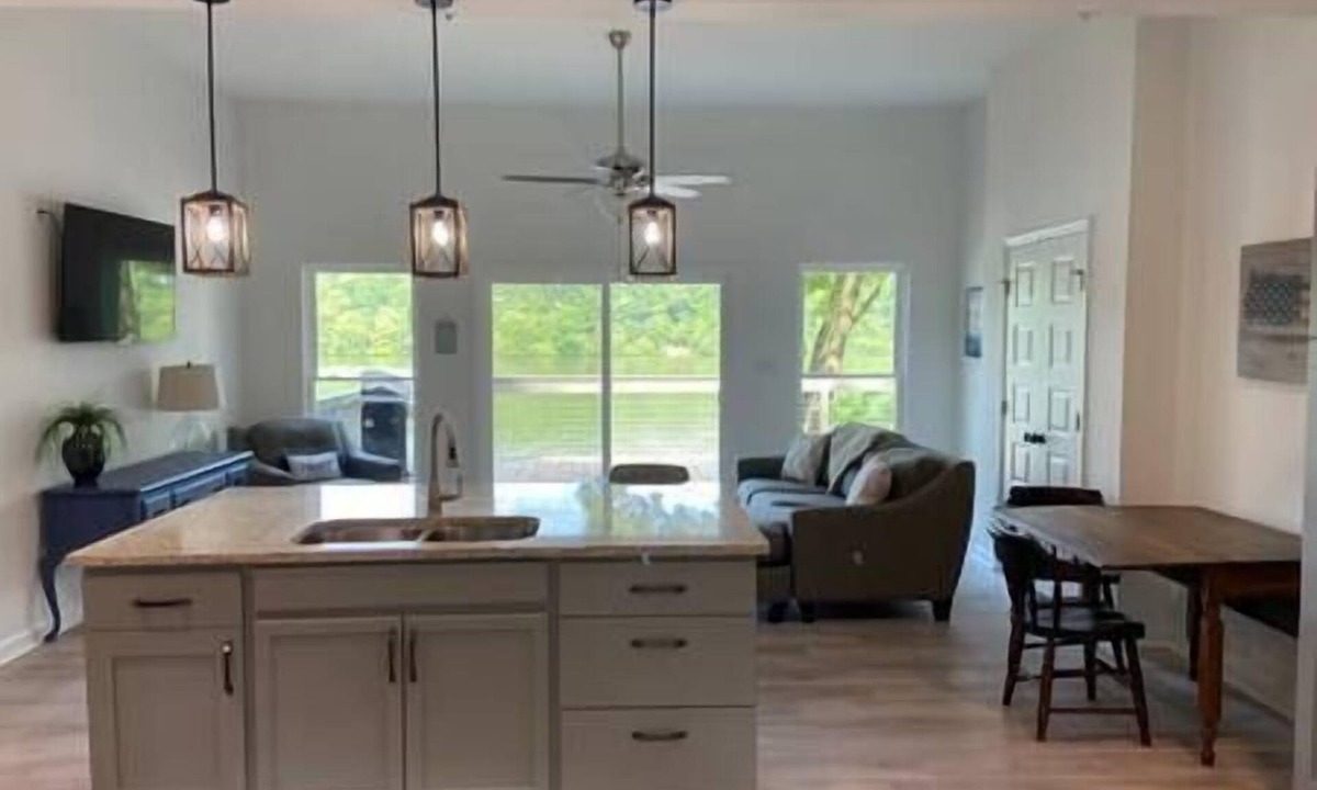 Athens House | Waterfront Cabin on Elk River Private Deck BBQ