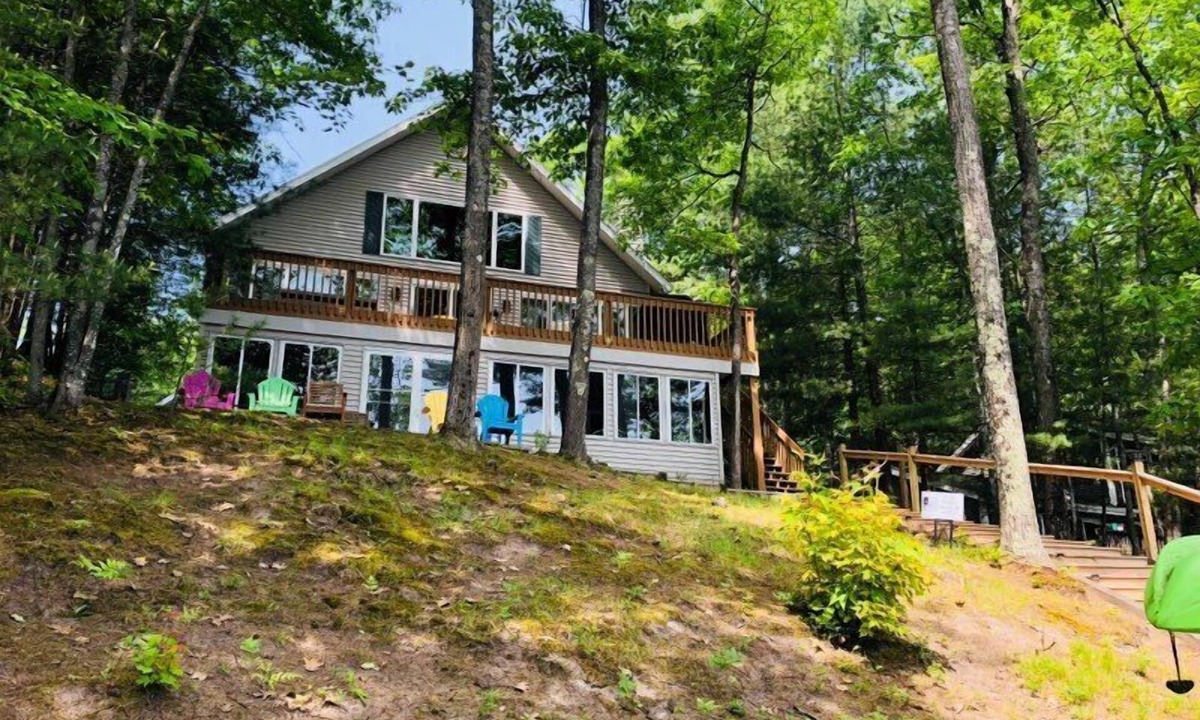 Mayfield House | Waterfront in Traverse City. Pool table. Hot tub. Dogs okay.