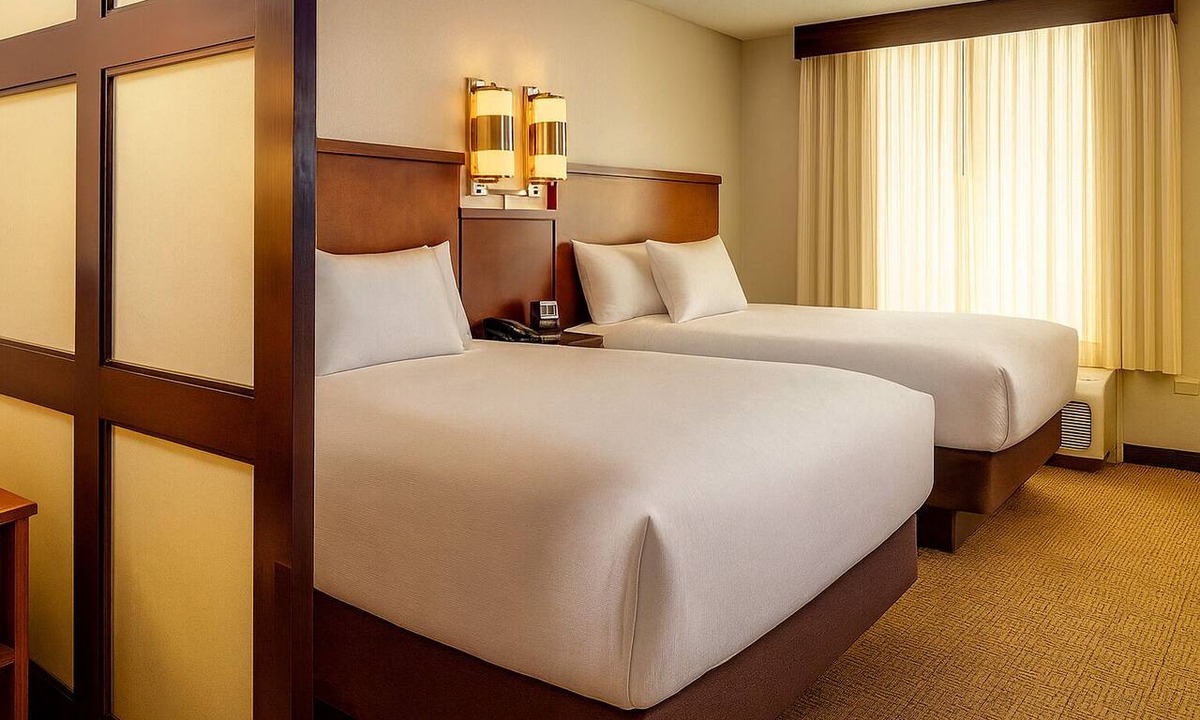 Gwinnett Place Hotel | Your Home Away From Home! Family-Friendly Unit awaits! Near Gwinnett Place Mall