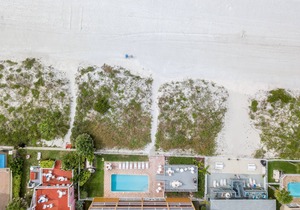 Corner waterfront condo with pool, Gulf views & easy beach access