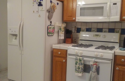 Ivins Apartment | 1 Bed Apartmt-No Cleaning Fee! - Large 1 Bedroom Apartment: Hummingbird Haven