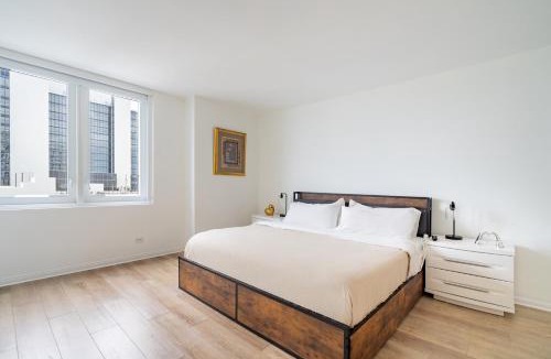 South Beach Apartment | 1 Bedroom Private Residence at Roney Palace -804