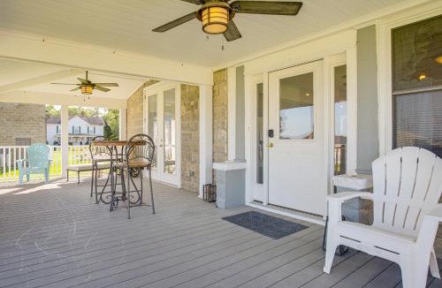 Willis Wharf House | < 1 Mi to Boat Ramp: Coastal Virginia Hideaway