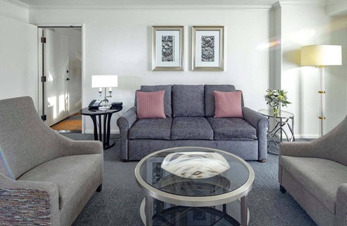 Florida Center Hotel | 2-Bedroom Suite at a 4⭐️ Hotel