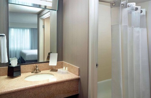Home Park Hotel | 2 Kid-friendly Accommodations Close to Atlanta Botanical Garden! W/Pool Access!