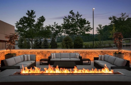 Berkeley Heights Hotel | 2 Spacious Units w/Indoor Pool, Onsite Dining & Bar, Free Breakfast & Parking!