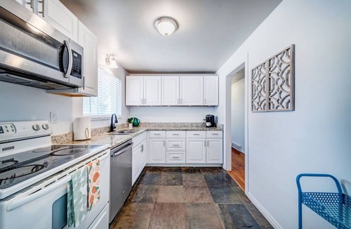 Millcreek House | 2 Units Up/Down Duplex/Fire-Pit Grill/Wi-Fi