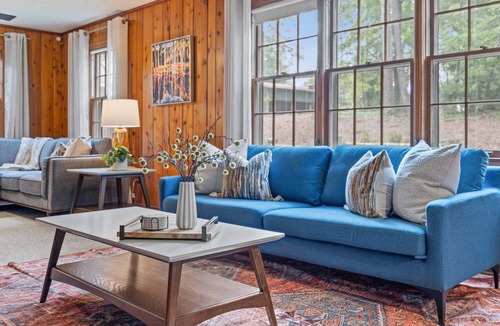 Cartersville Cottage | 264 Euharlee Rd, Cartersville