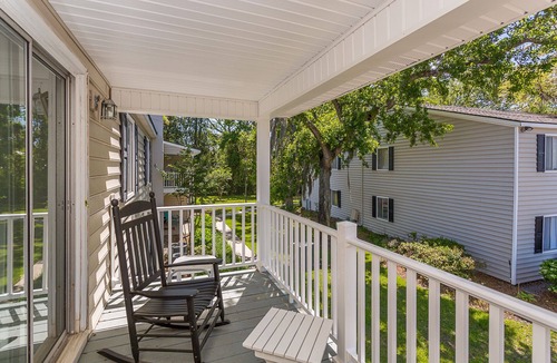 Demere Park Condo | 2bd/2ba/Close to Village, Parks, Pools - Reserve Now for fall & winter getaways!