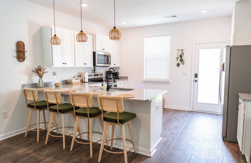 Summerton House | 3-bedroom house in fabulous Summerton next to lake
