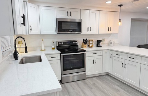 Temple Terrace House | 3-bedroom house in the city of temple terrace, Near USF & Busch Gardens