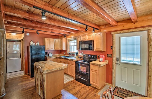 Glenfield Cabin | Adirondack Waterfalls Cabin on River/Spectacular View/Natural Swimming Pool.