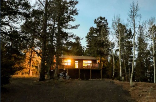 Rainbow Valley Cabin | All New inside Cabin Near Cripple Creek & Colorado Springs