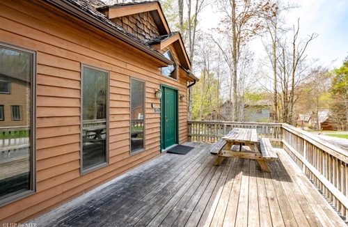 Northface House | Almost Heaven - 72 Brookside Road Almost Heaven - Hot Tub, Fireplace, Handicap Accessible, Pet Friendly